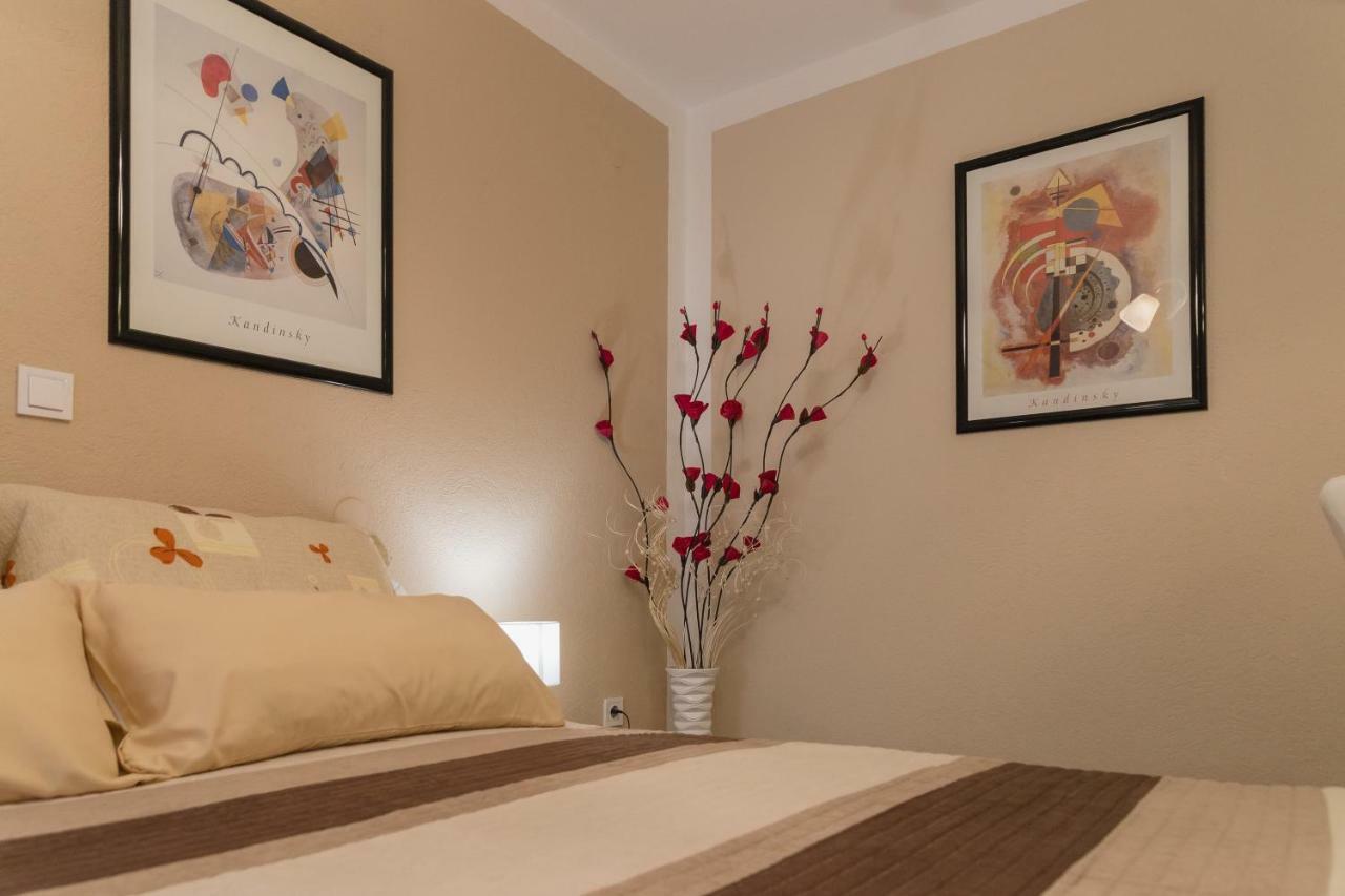 Iris Room & Apartment Slunj Eksteriør billede