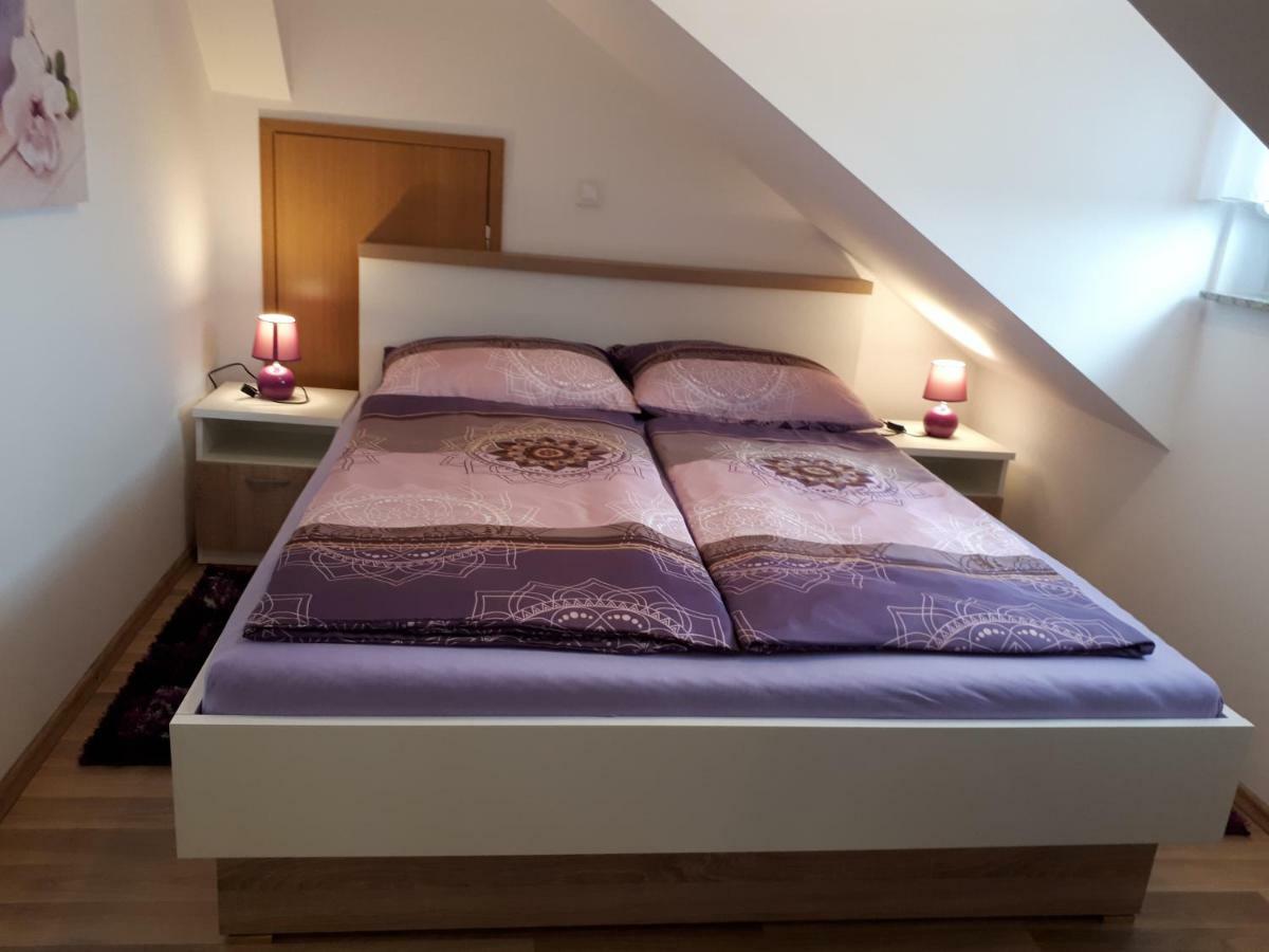 Iris Room & Apartment Slunj Eksteriør billede